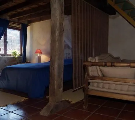 Apartmán El Pozo De Los Lobos *